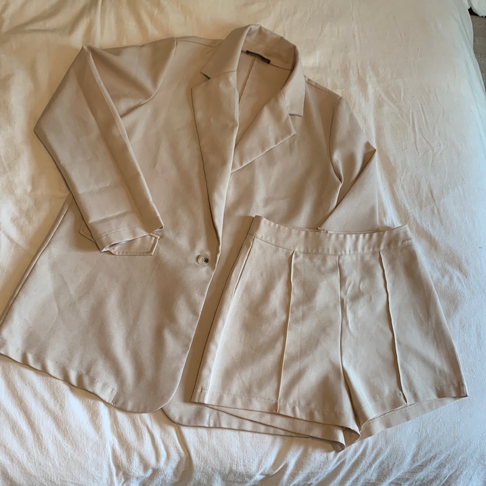 Beige blazer and shorts set